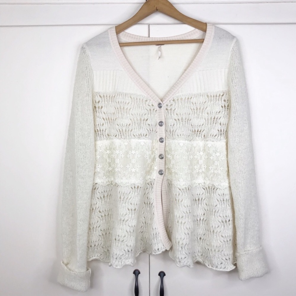 Free People Sweater🤍💓